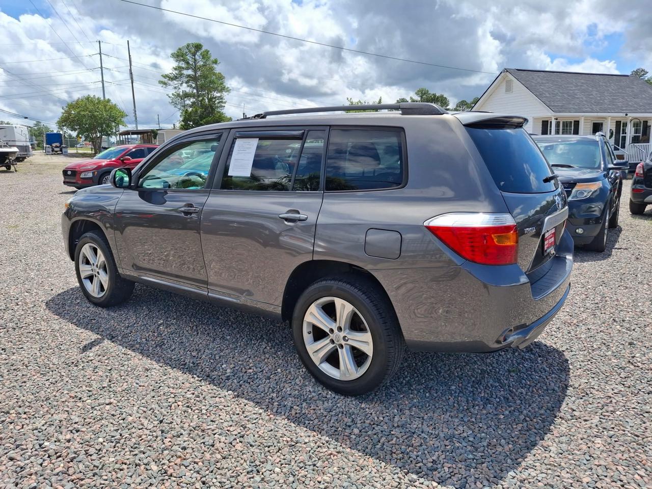 Toyota Highlander Base 2WD 2008