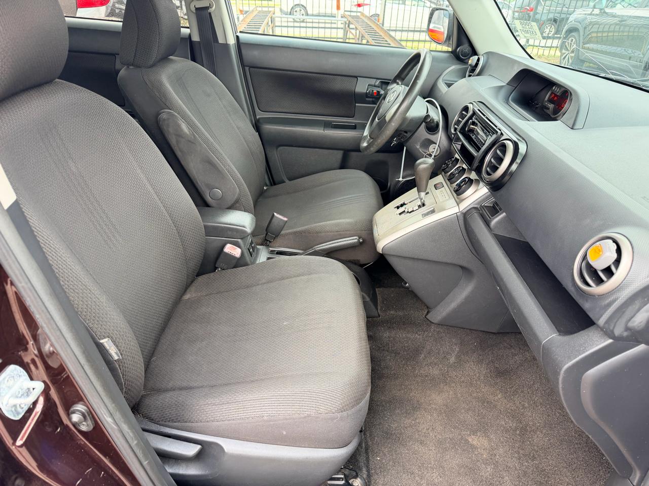 Scion xB Wagon 2008
