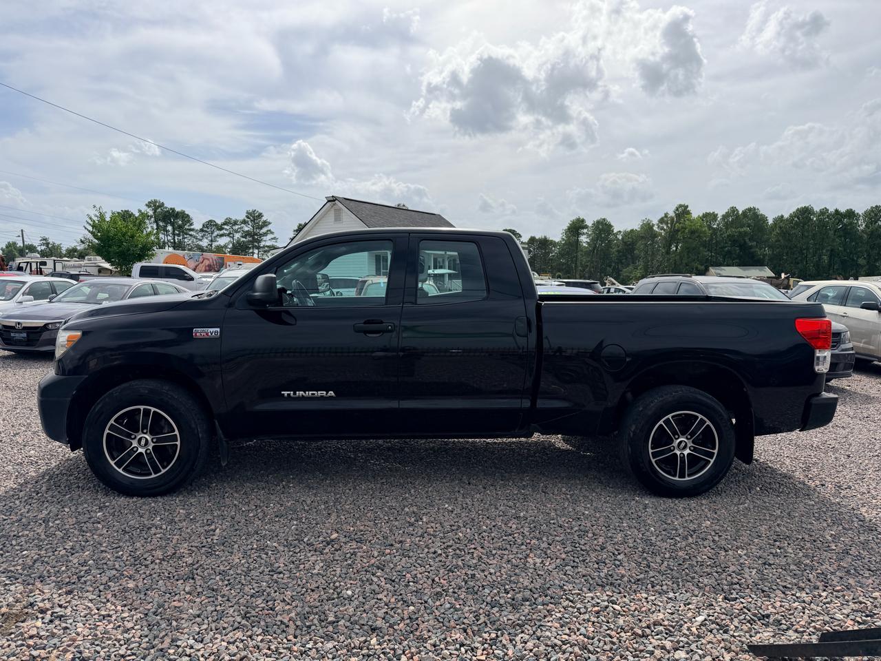 Toyota Tundra Tundra-Grade 5.7L Double Cab 2WD 2012