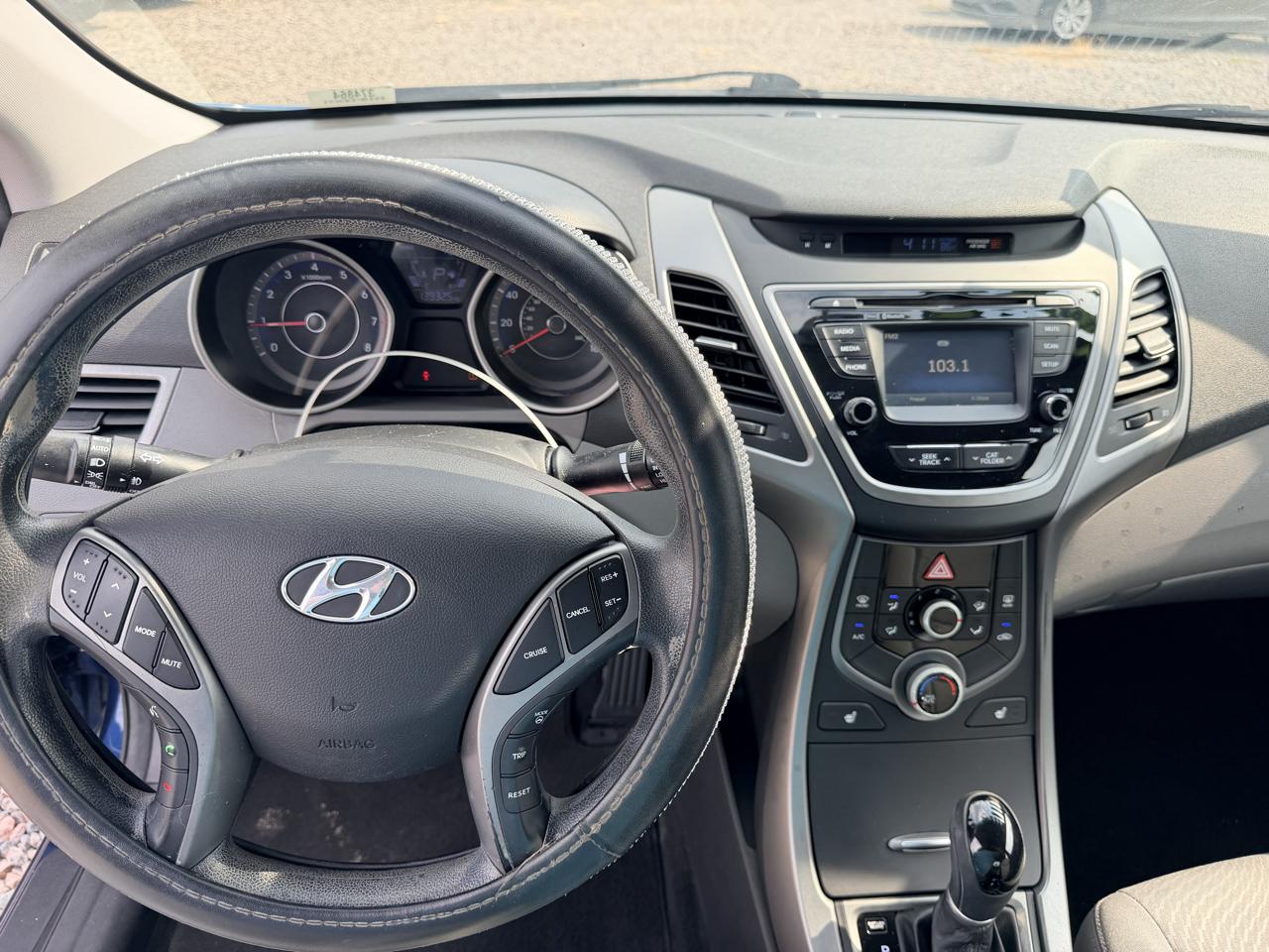 Hyundai Elantra SE 2014