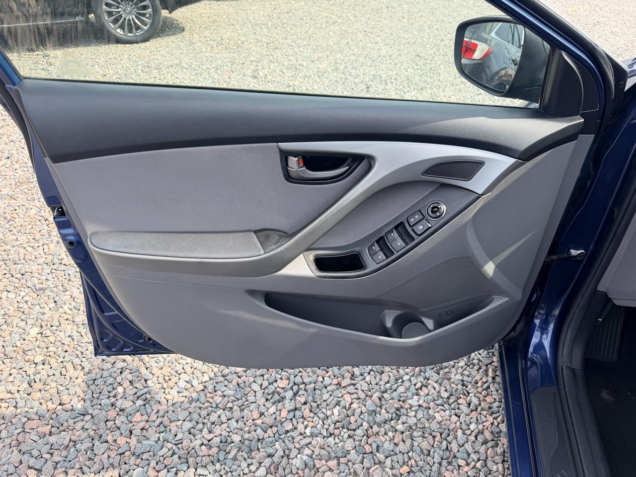 Hyundai Elantra SE 2014