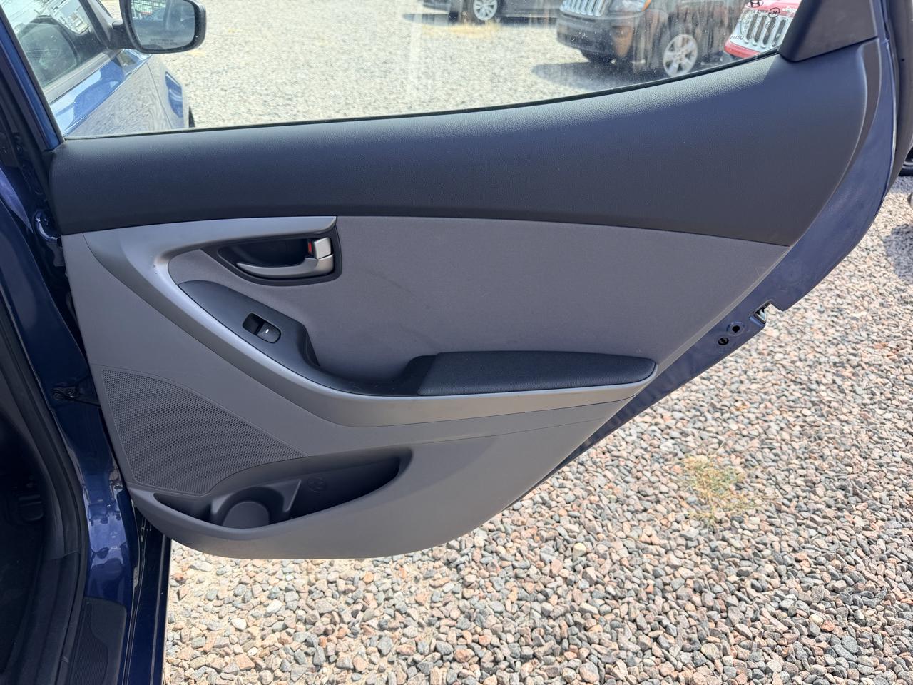 Hyundai Elantra SE 2014