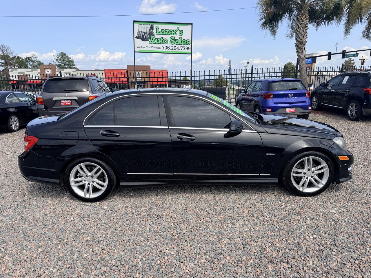Mercedes-Benz C-Class C250 Luxury Sedan 2012