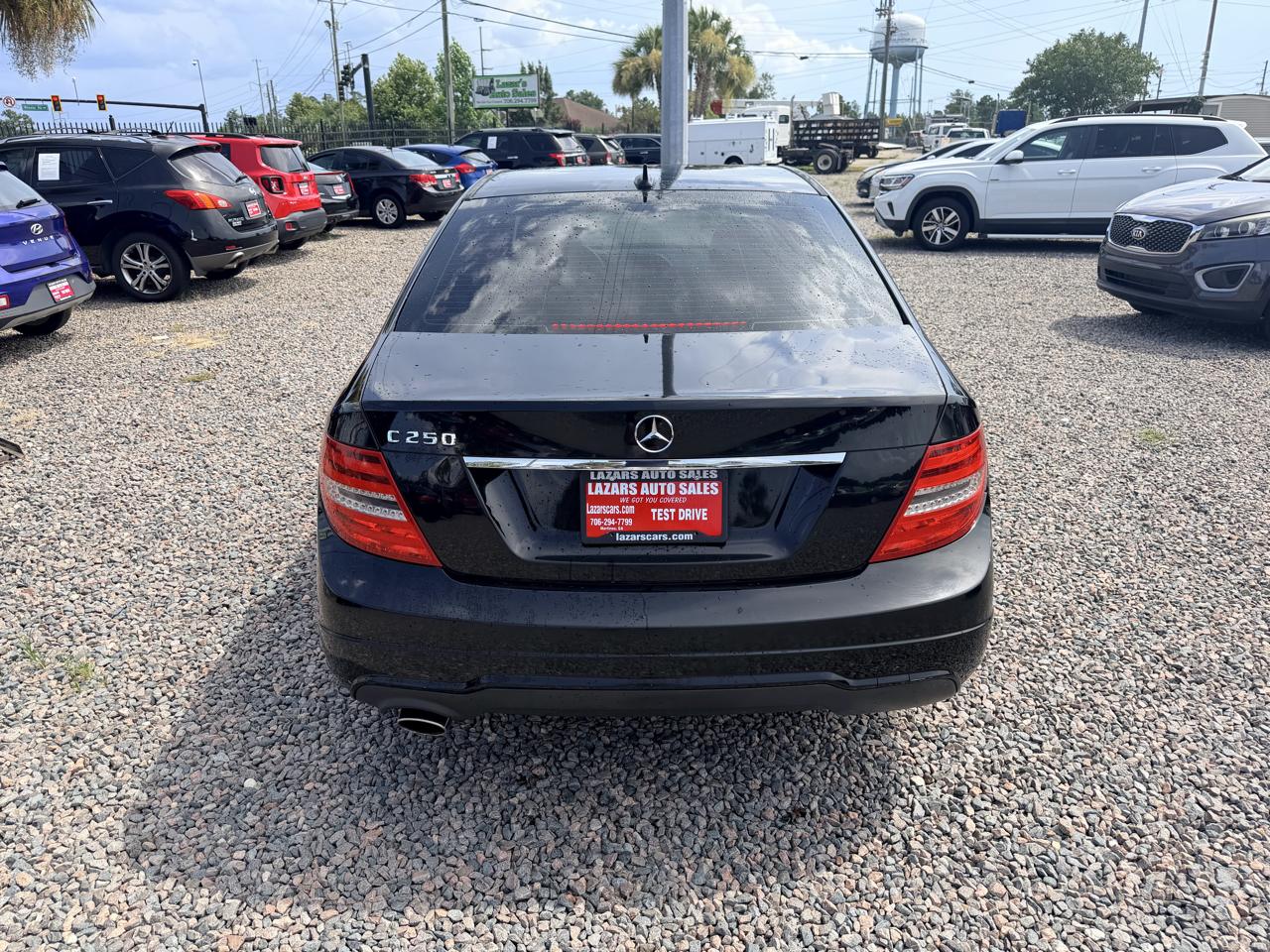 Mercedes-Benz C-Class C250 Luxury Sedan 2012