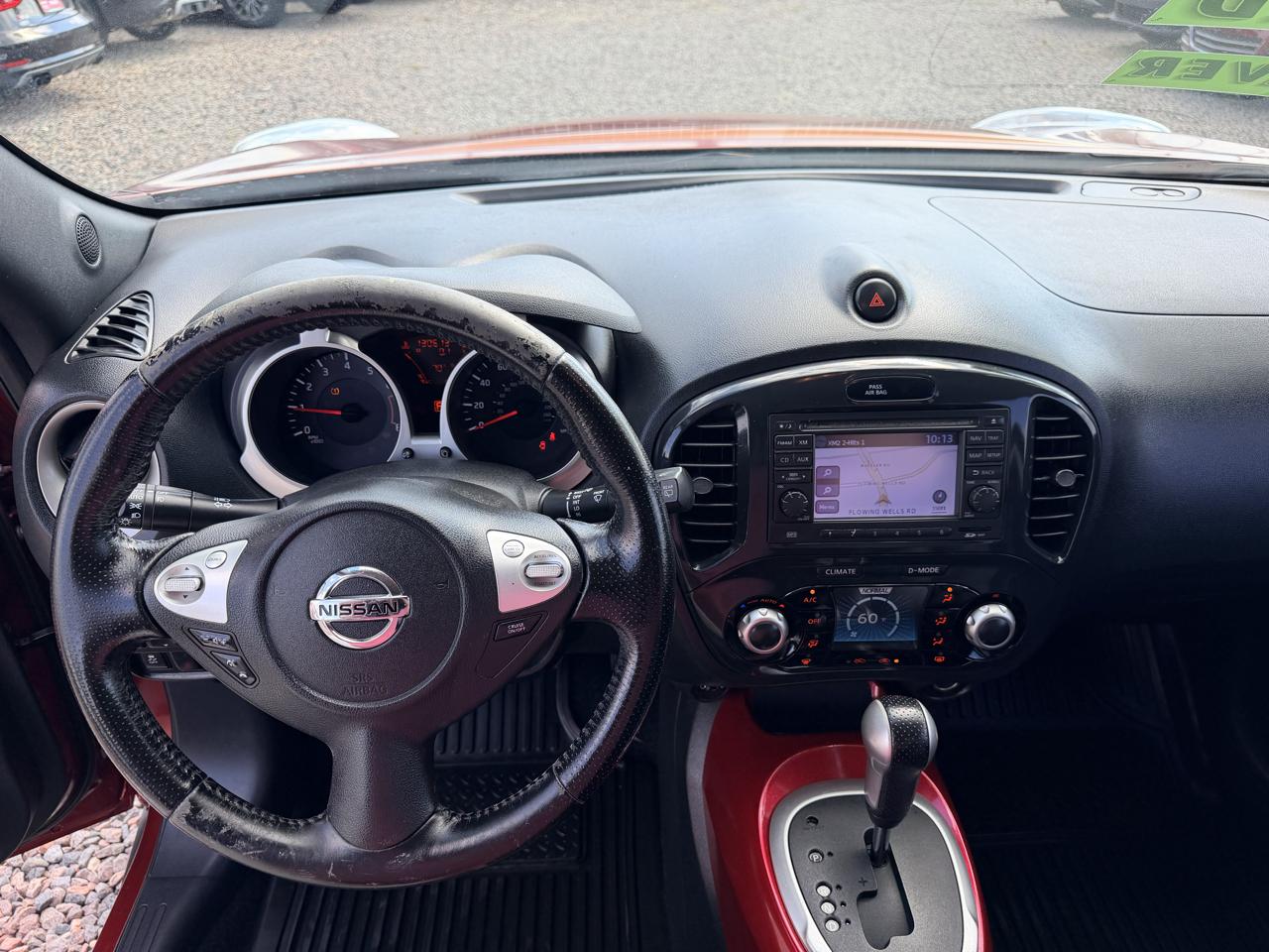 Nissan Juke SL FWD 2011