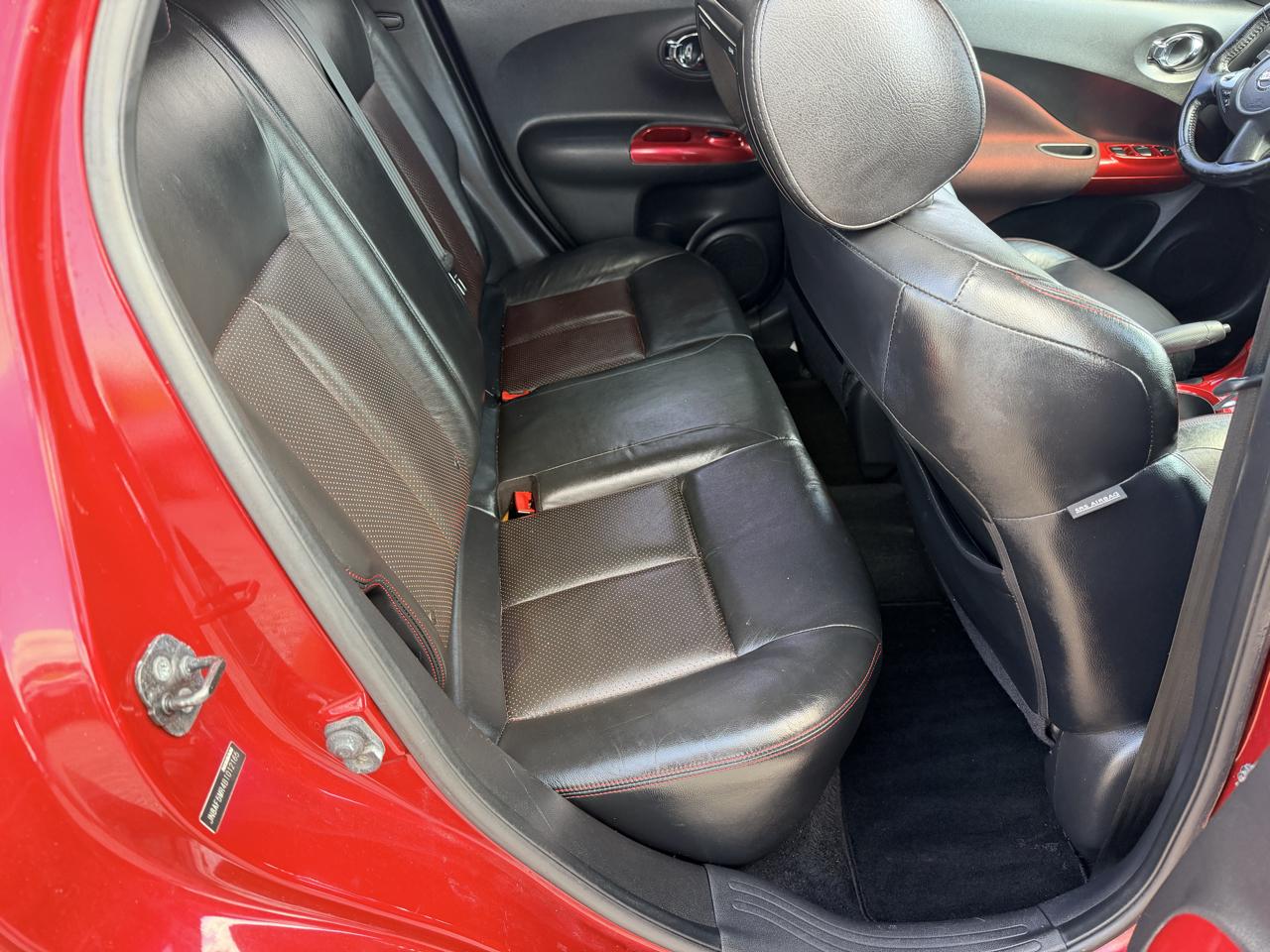 Nissan Juke SL FWD 2011