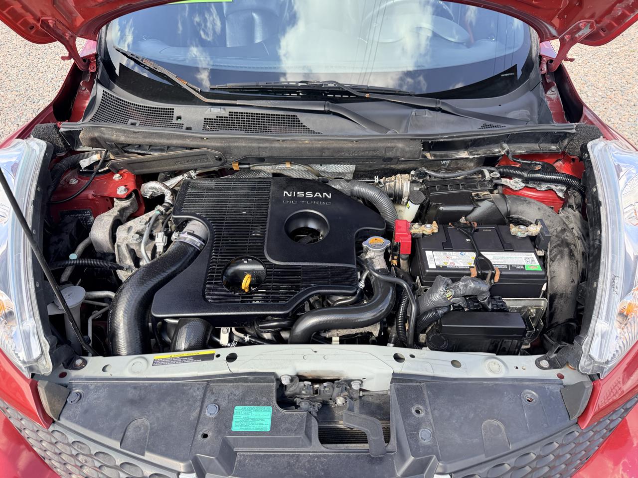 Nissan Juke SL FWD 2011