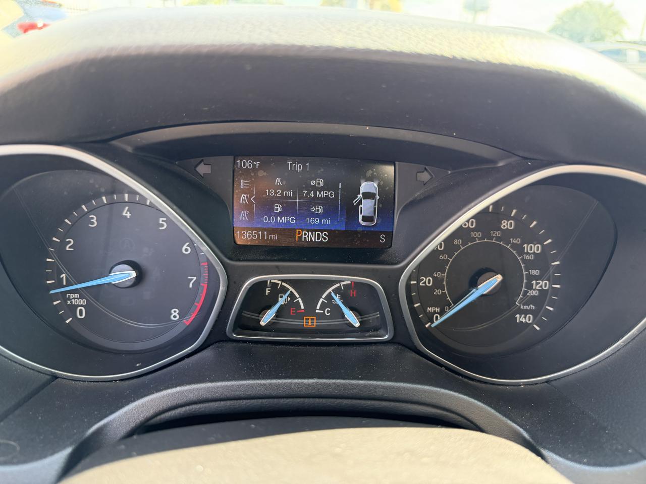 Ford Focus SE Sedan 2016