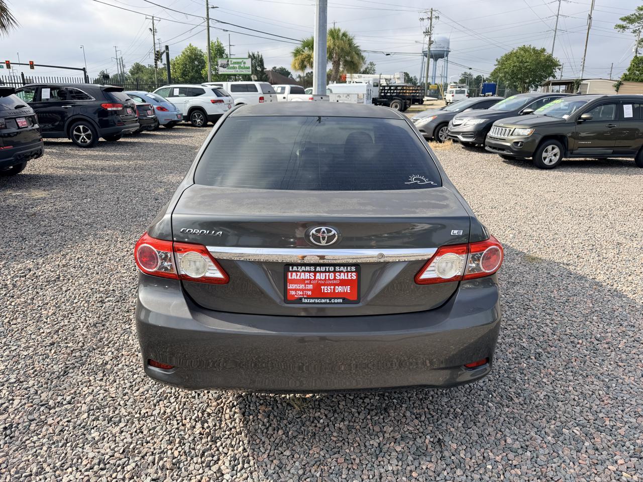 Toyota Corolla LE 4-Speed AT 2013