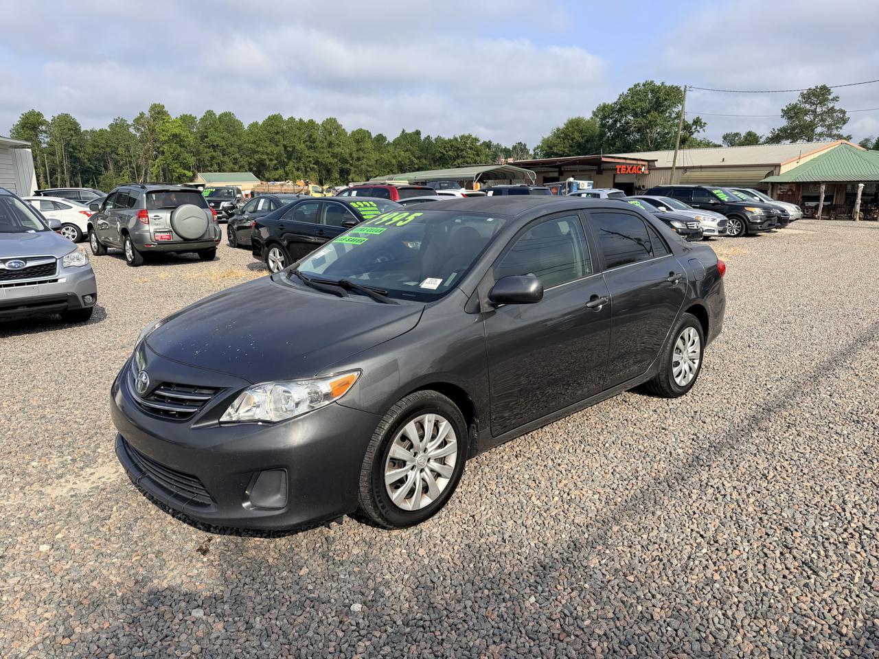 Toyota Corolla LE 4-Speed AT 2013