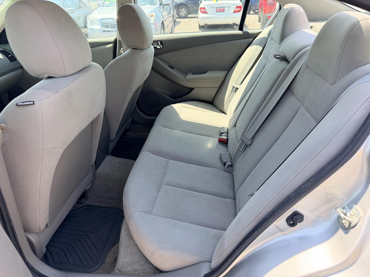 Nissan Altima 2.5 2012