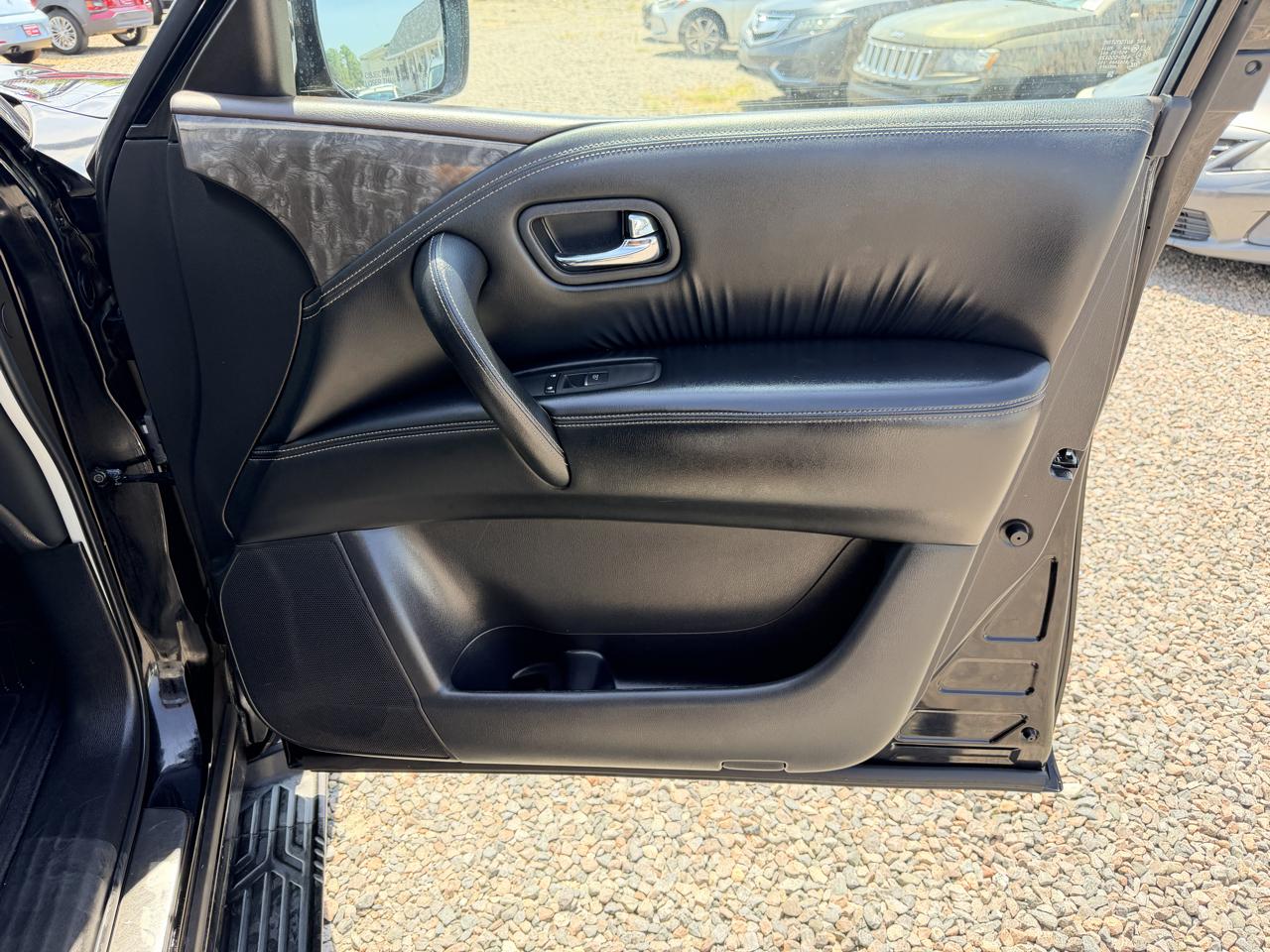 Nissan Armada Platinum 2WD 2021