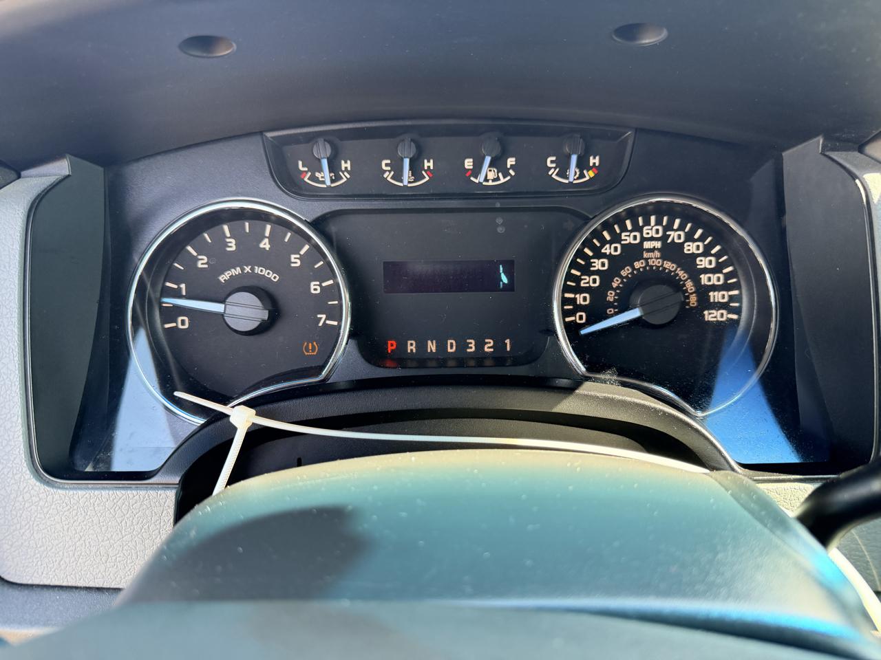Ford F-150 XLT SuperCrew 5.5-ft. Bed 2WD 2012