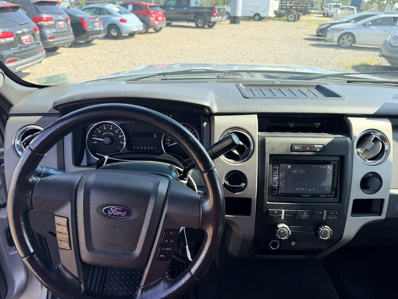 Ford F-150 XLT SuperCrew 5.5-ft. Bed 2WD 2012
