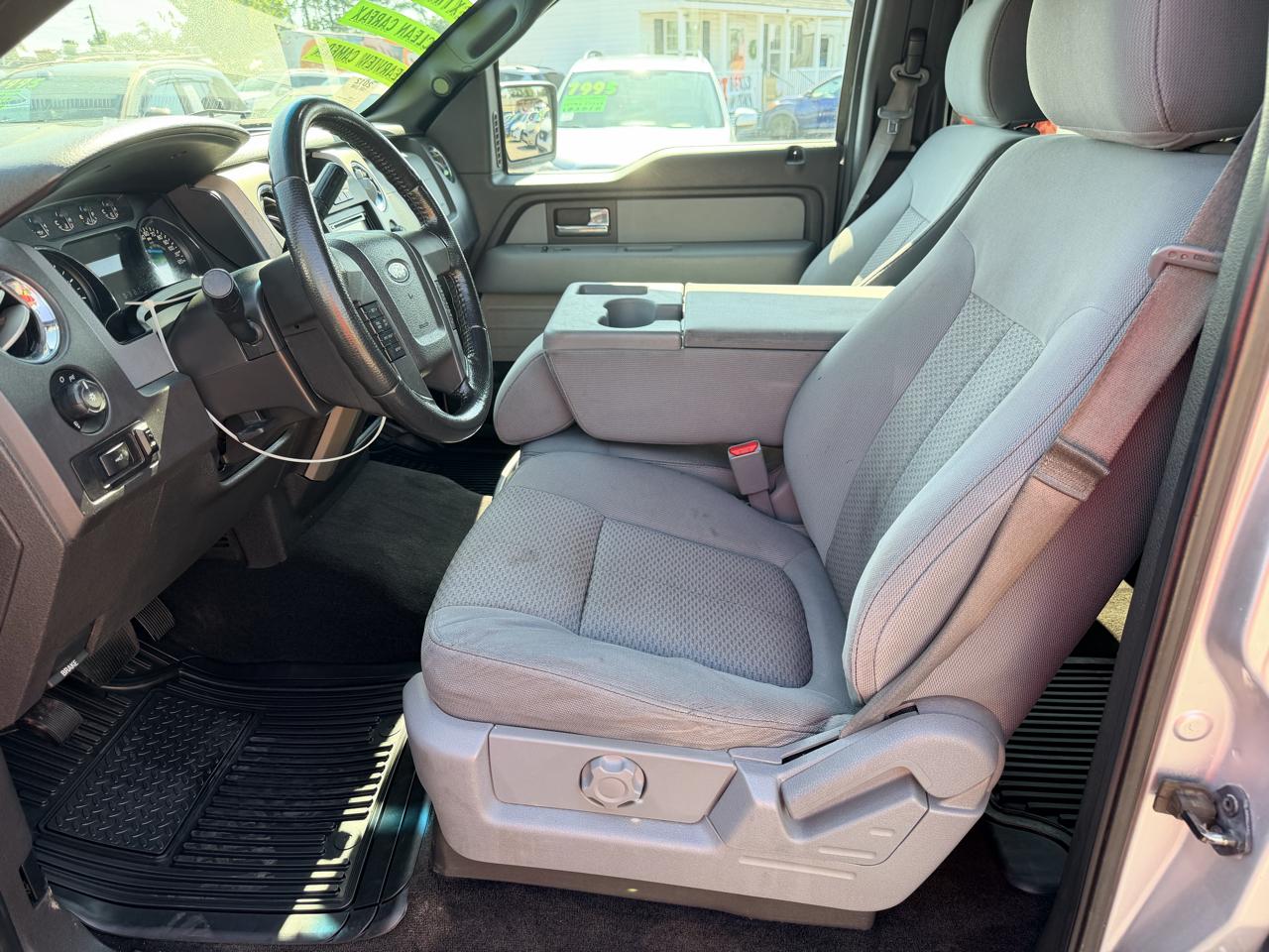 Ford F-150 XLT SuperCrew 5.5-ft. Bed 2WD 2012