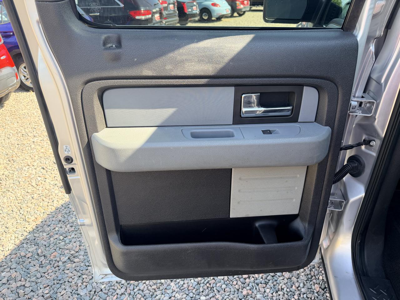 Ford F-150 XLT SuperCrew 5.5-ft. Bed 2WD 2012