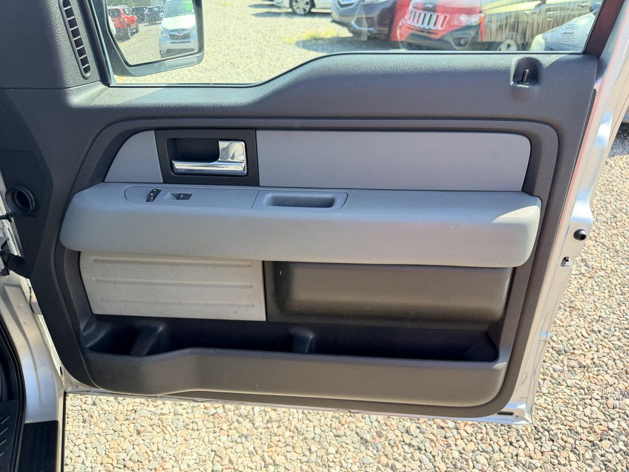 Ford F-150 XLT SuperCrew 5.5-ft. Bed 2WD 2012