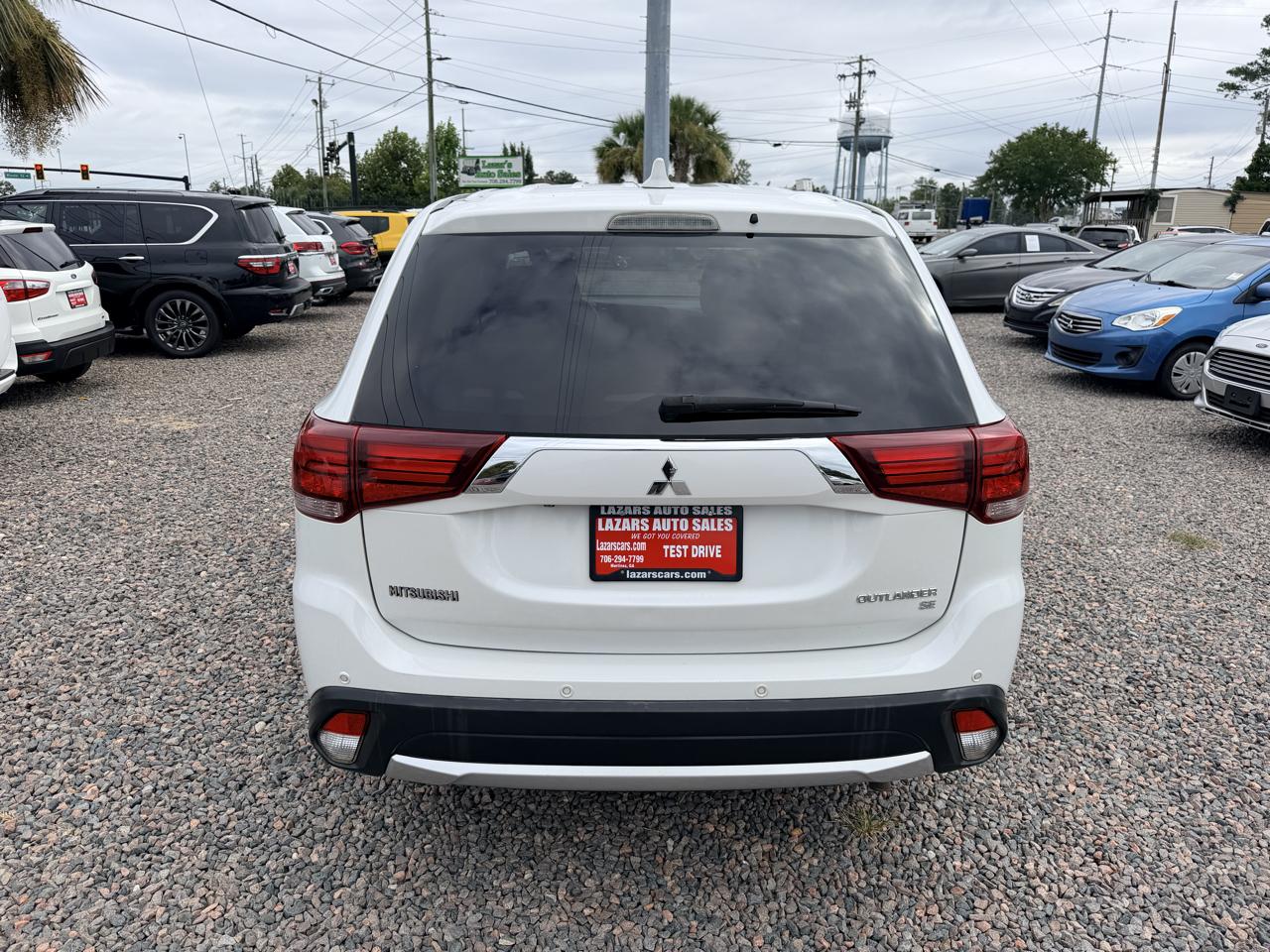 Mitsubishi Outlander SE 2WD 2017