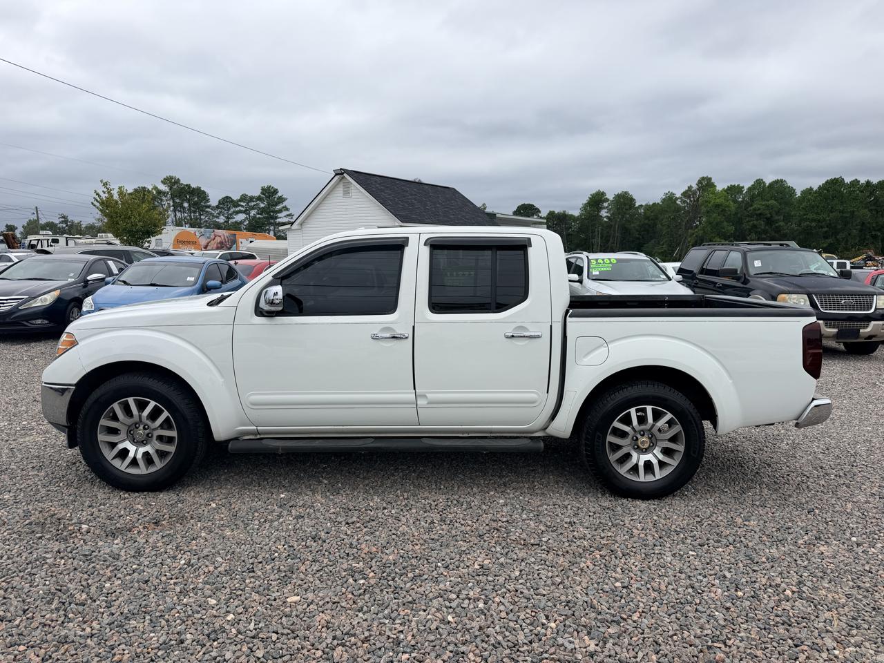 Nissan Frontier SL Crew Cab 2WD 2013