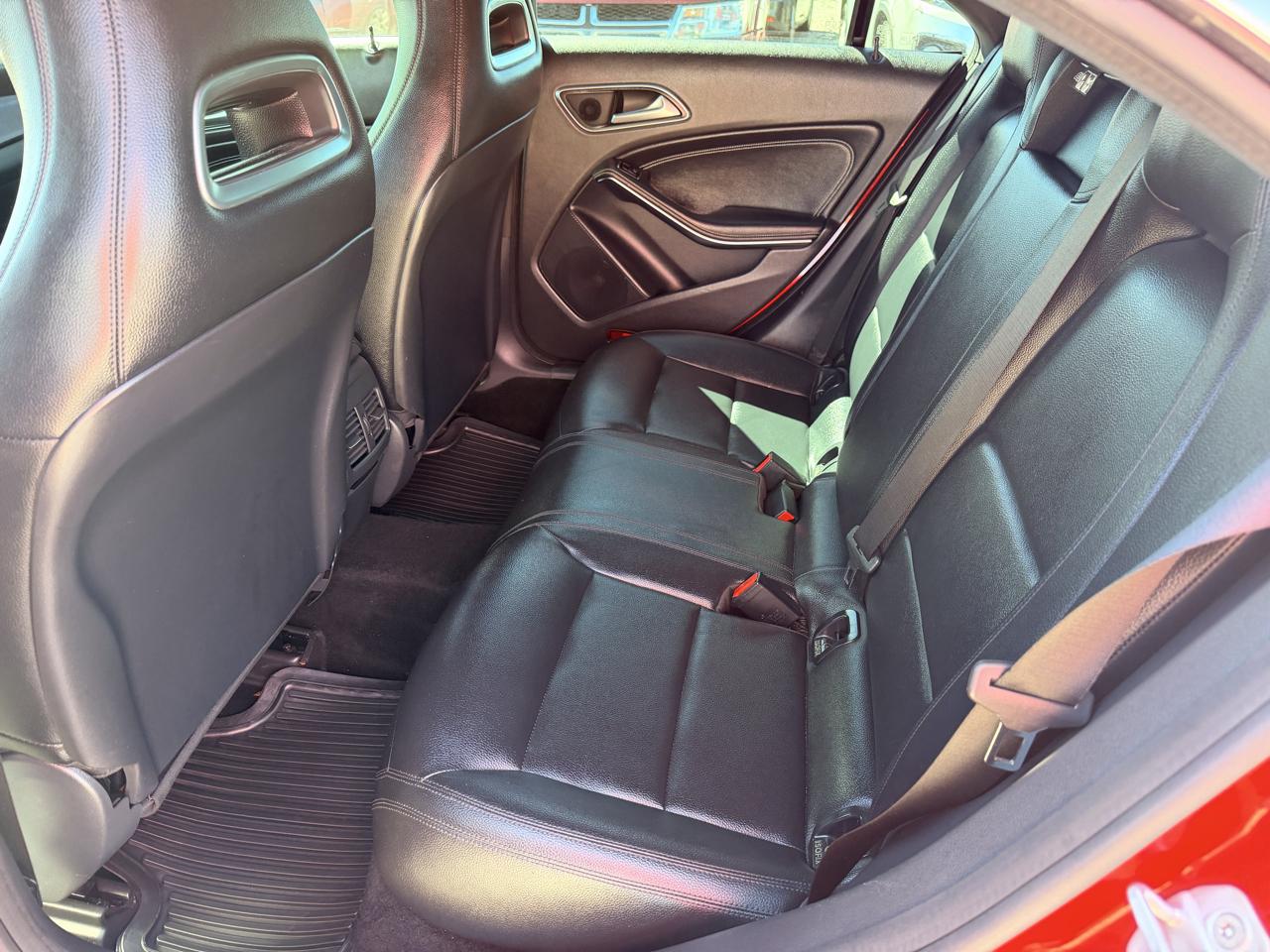 Mercedes-Benz CLA-Class CLA250 2014