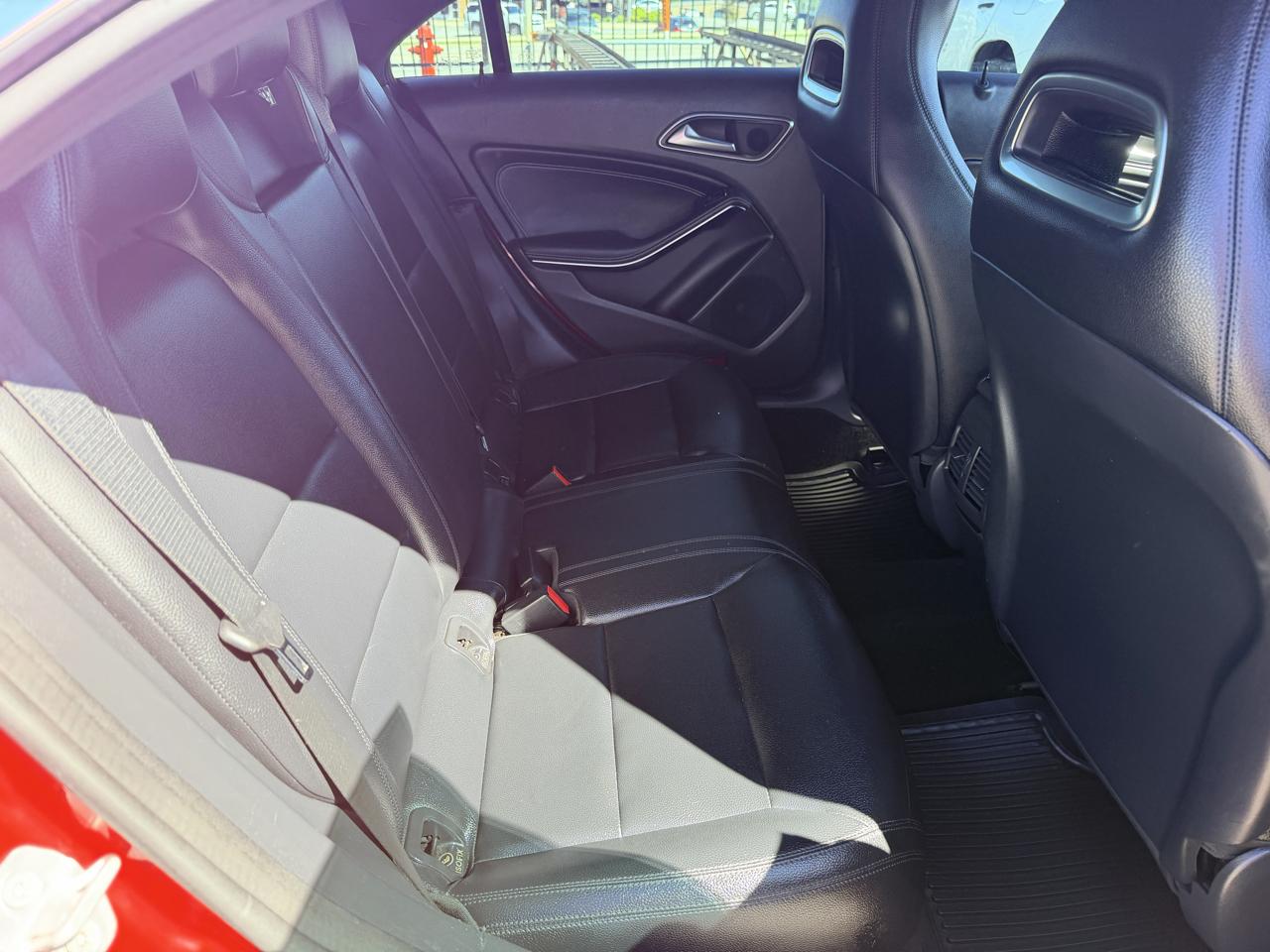 Mercedes-Benz CLA-Class CLA250 2014