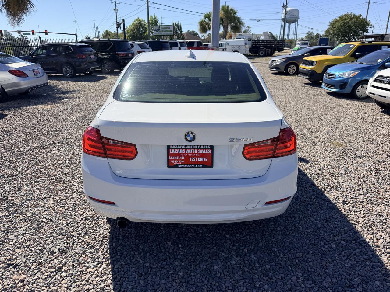 BMW 3-Series 320i Sedan 2015