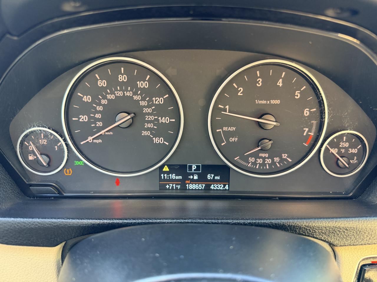 BMW 3-Series 320i Sedan 2015