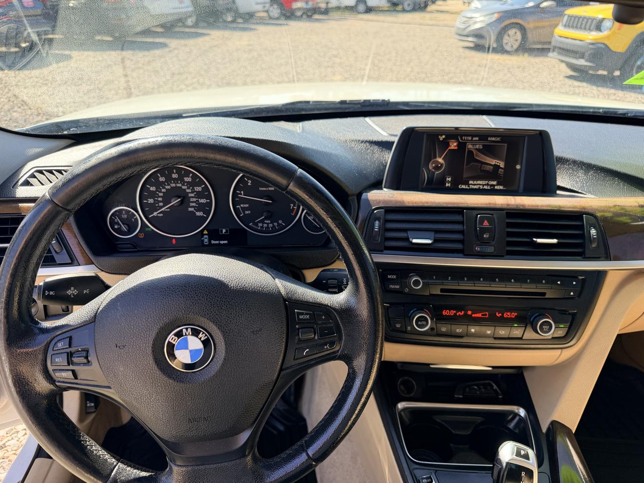 BMW 3-Series 320i Sedan 2015