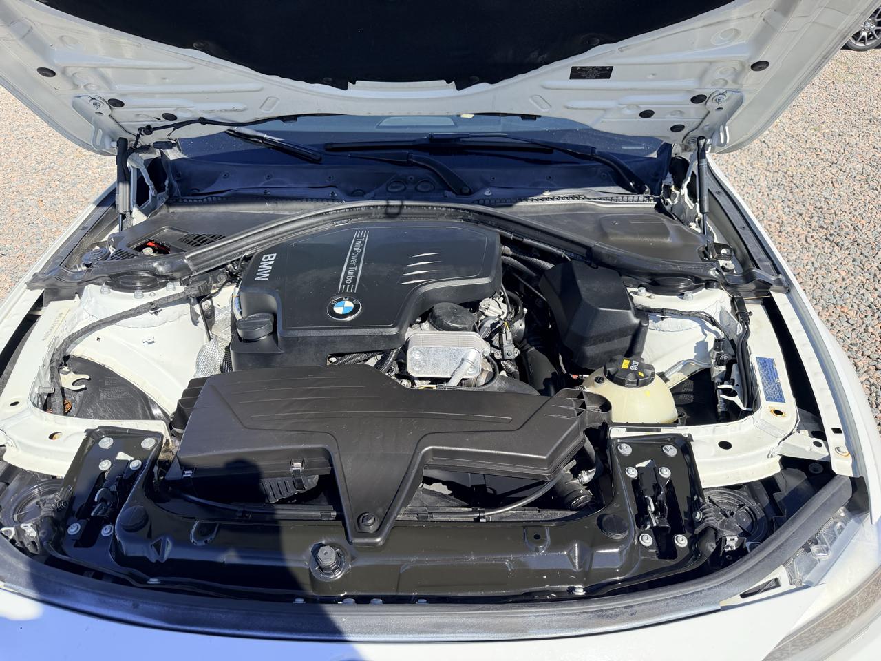 BMW 3-Series 320i Sedan 2015