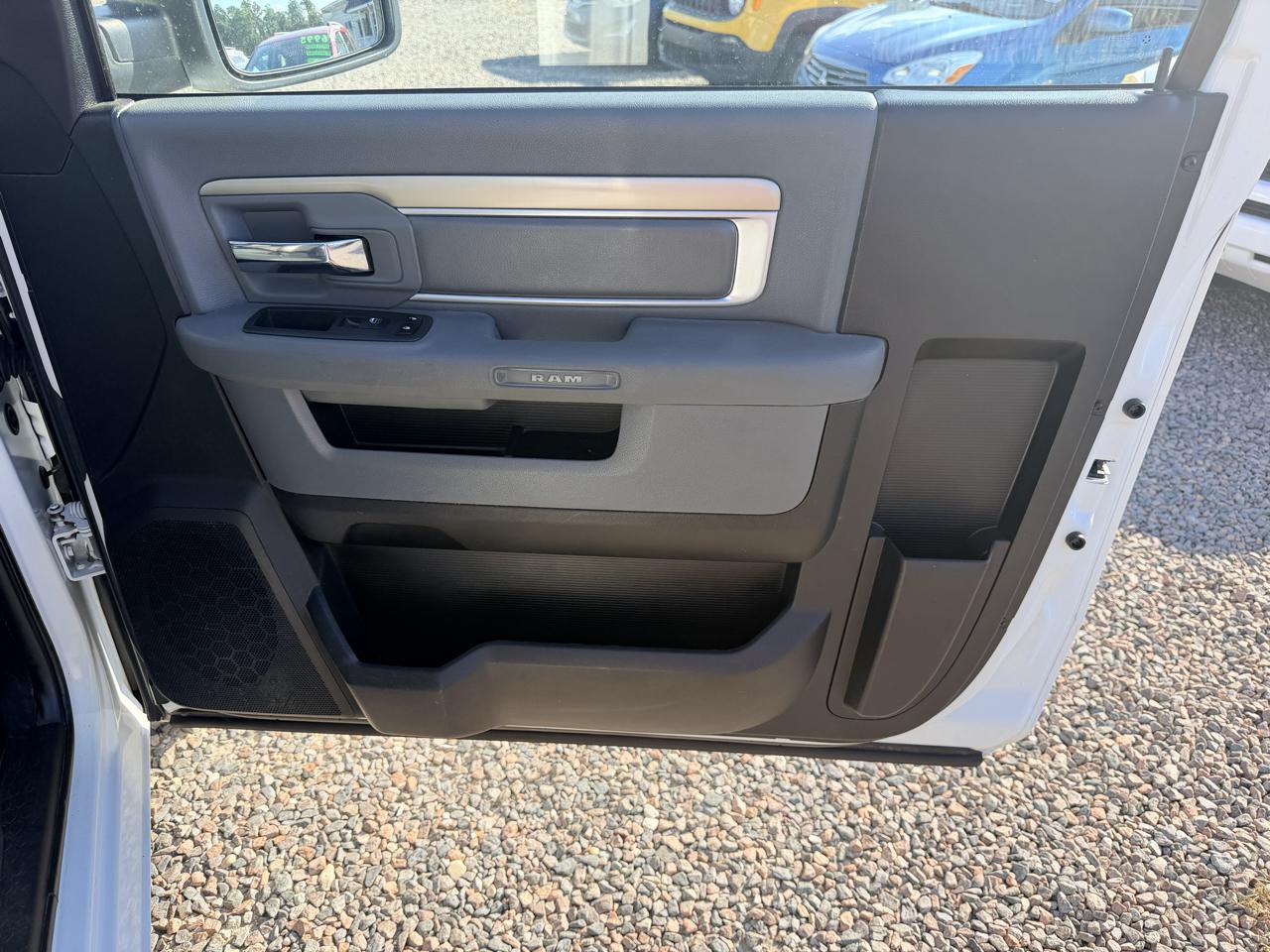 RAM 1500 Tradesman Regular Cab LWB 2WD 2013