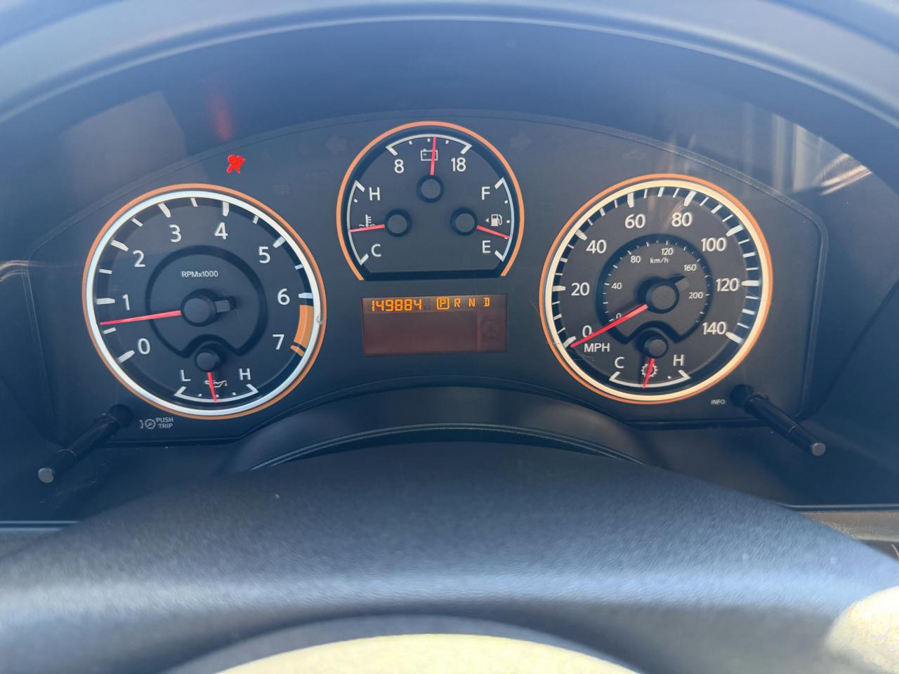 Nissan Armada SV 2WD 2012