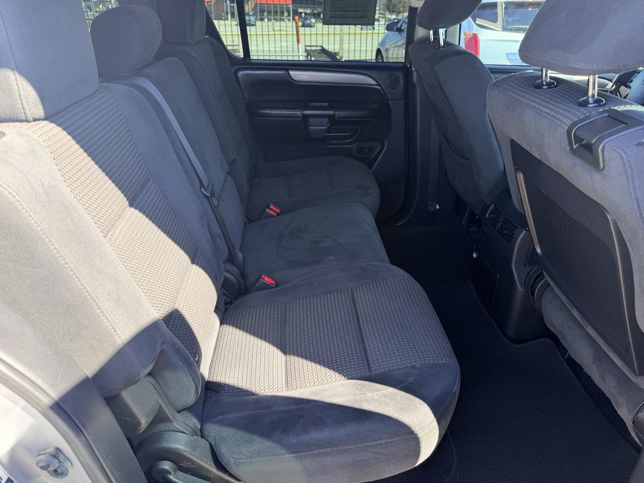 Nissan Armada SV 2WD 2012