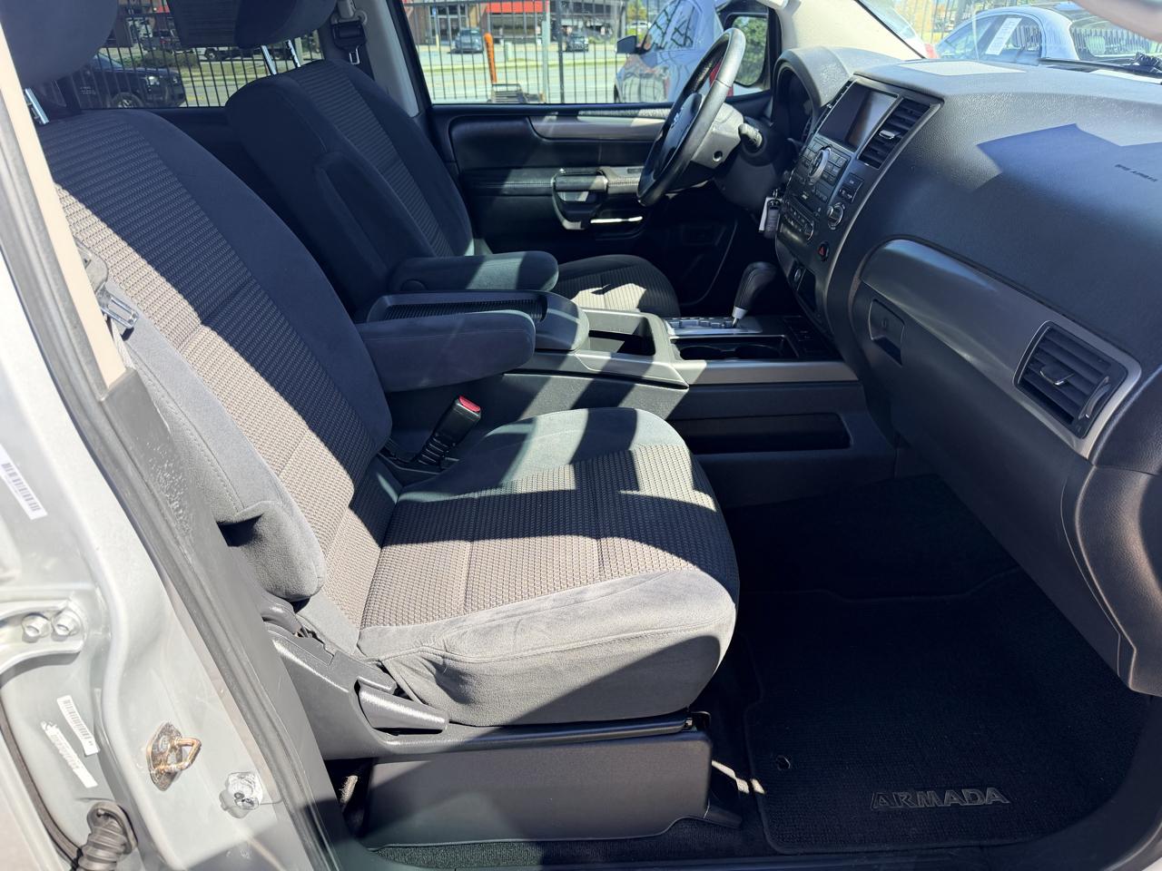 Nissan Armada SV 2WD 2012