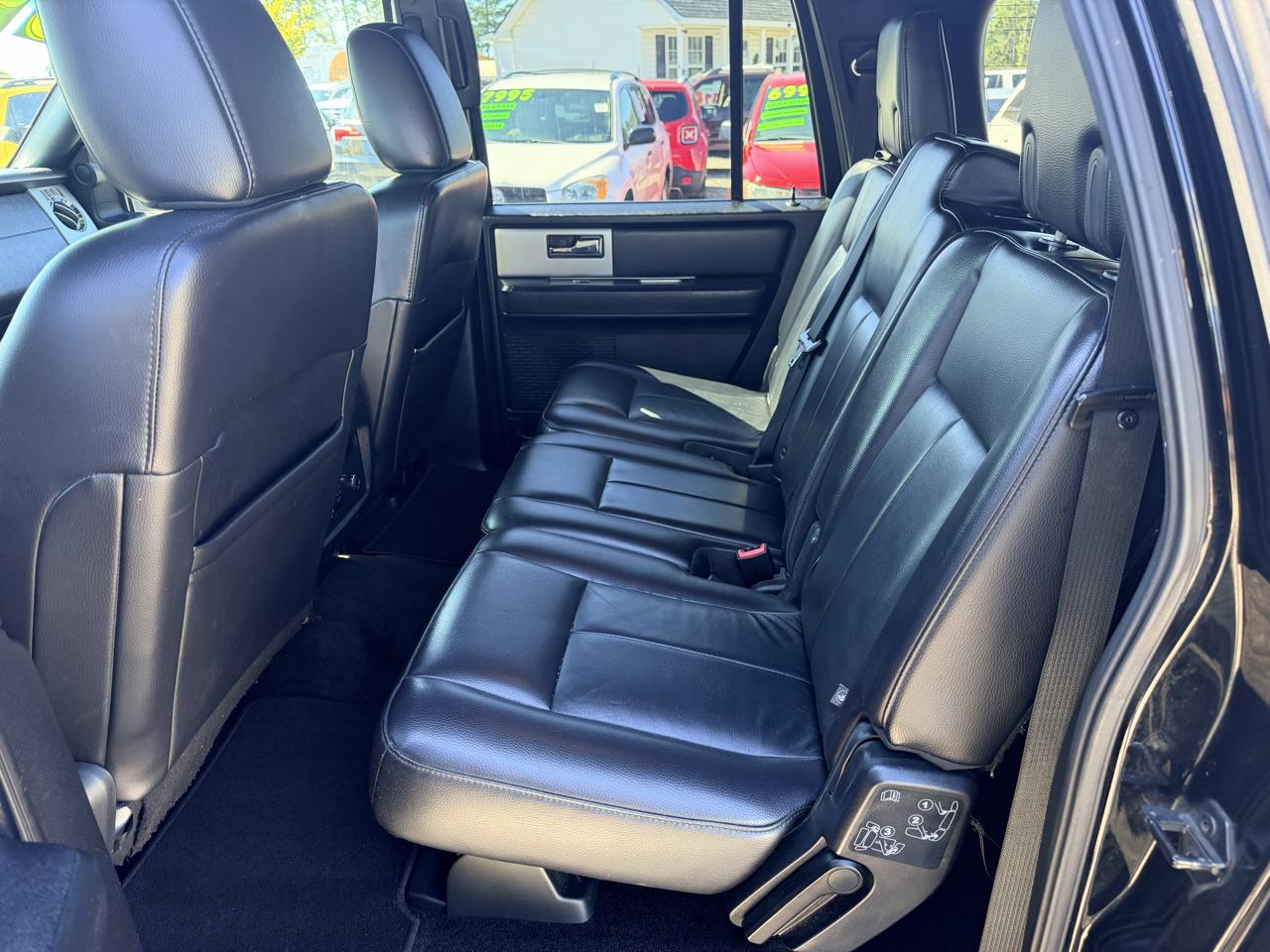 Ford Expedition EL XLT 2WD 2016