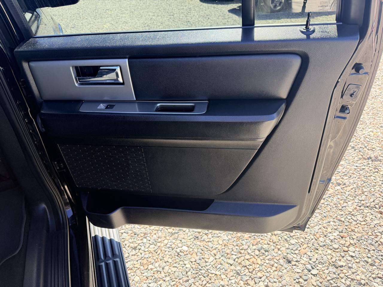 Ford Expedition EL XLT 2WD 2016