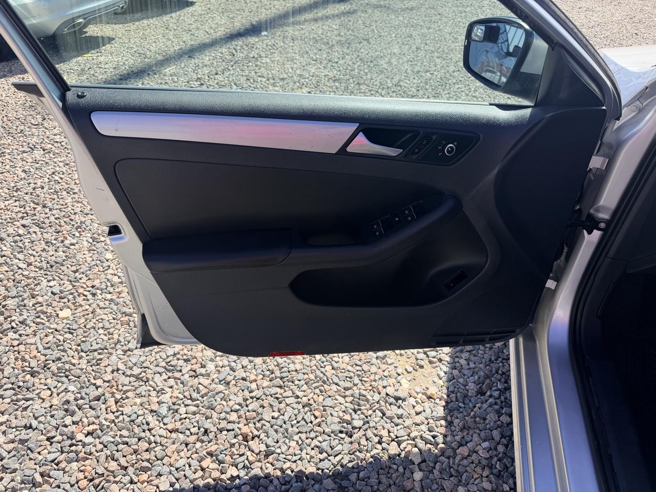 Volkswagen Jetta SE 2013