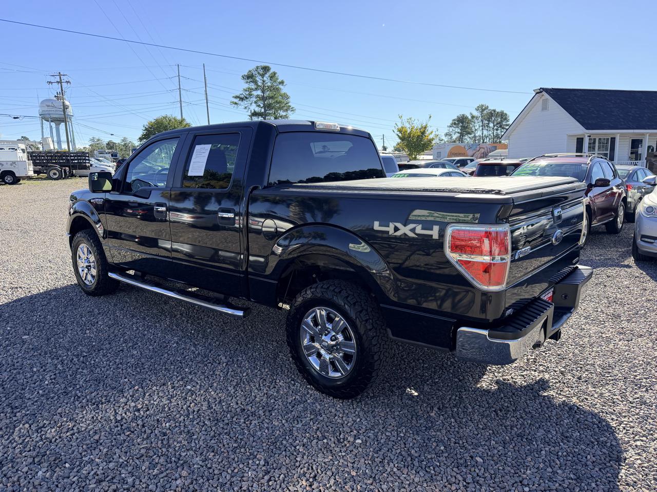 Ford F-150 XLT SuperCrew 5.5-ft. Bed 4WD 2012