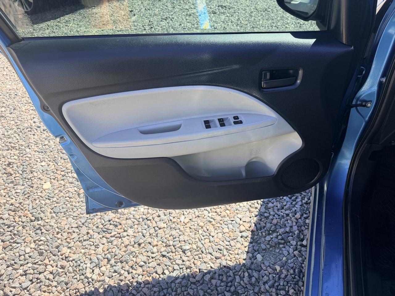 Mitsubishi Mirage G4 ES CVT 2019