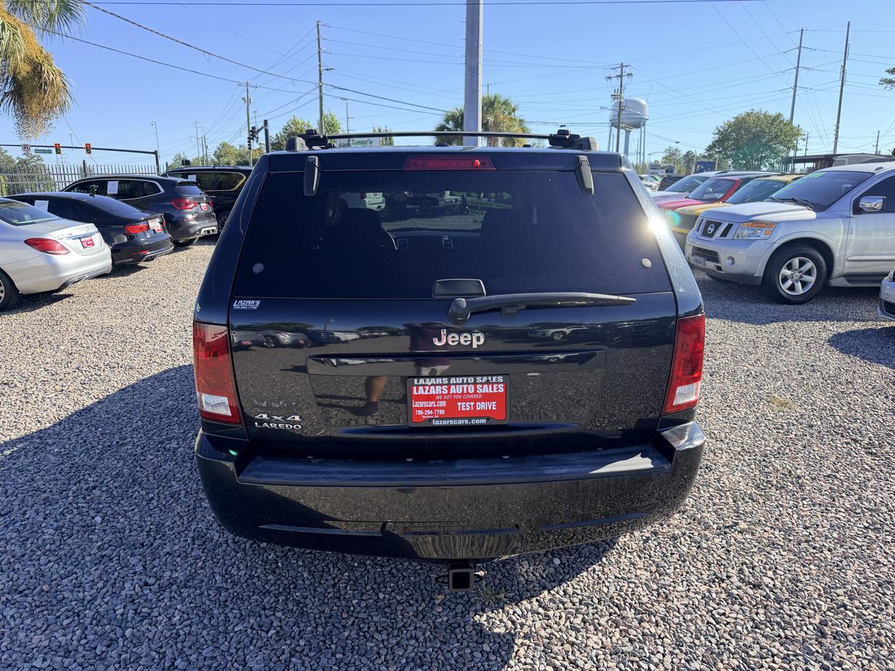 Jeep Grand Cherokee Laredo 4WD 2010