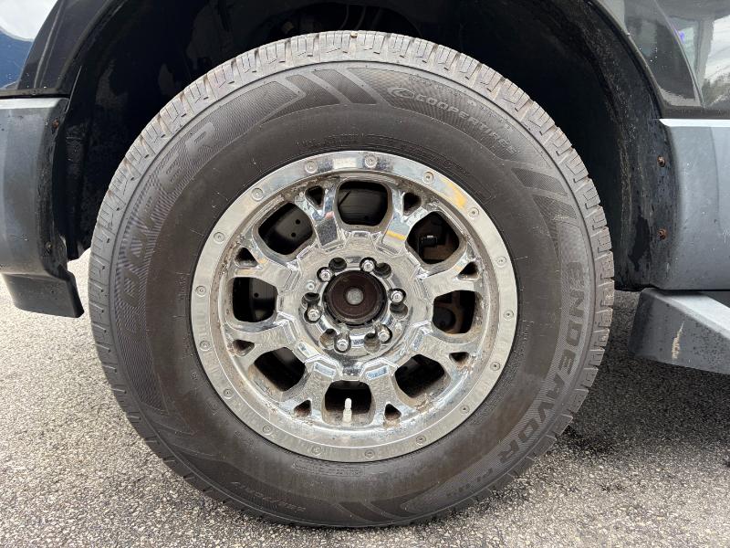 Ford Expedition XLT 4WD 2010 Ford Expedition XLT 4WD 2010