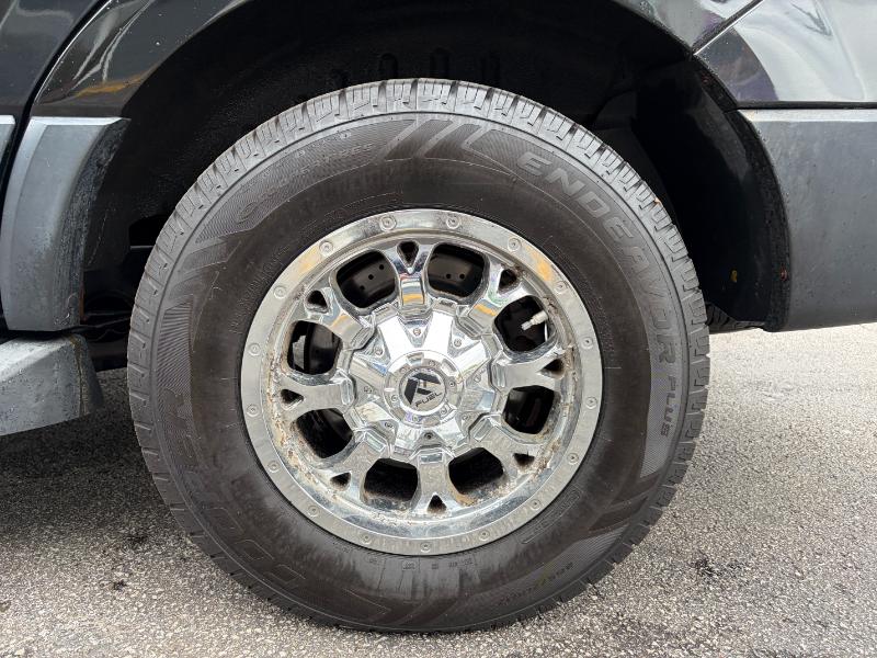 Ford Expedition XLT 4WD 2010 Ford Expedition XLT 4WD 2010