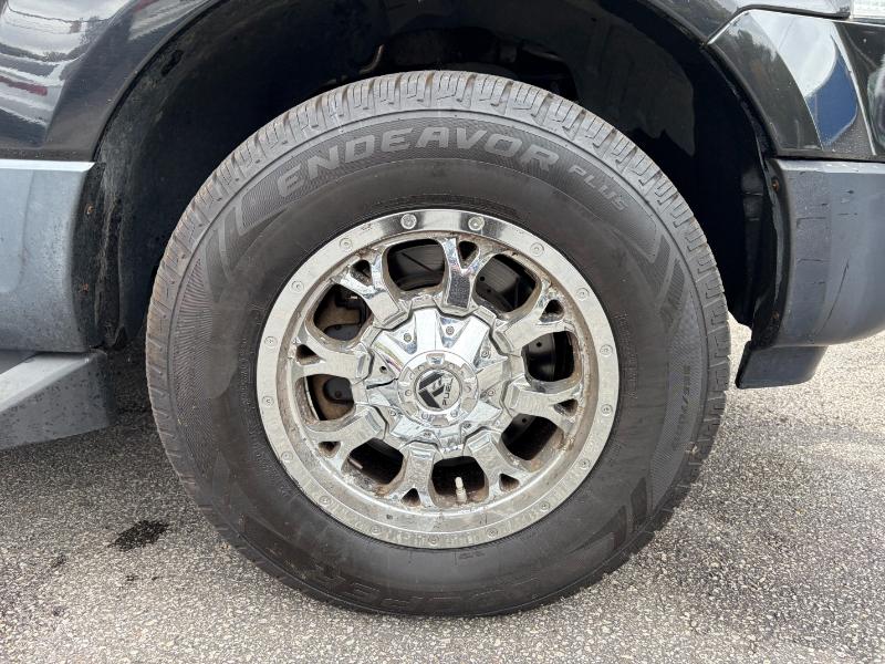 Ford Expedition XLT 4WD 2010 Ford Expedition XLT 4WD 2010