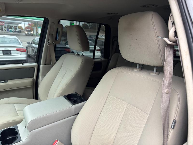 Ford Expedition XLT 4WD 2010 Ford Expedition XLT 4WD 2010