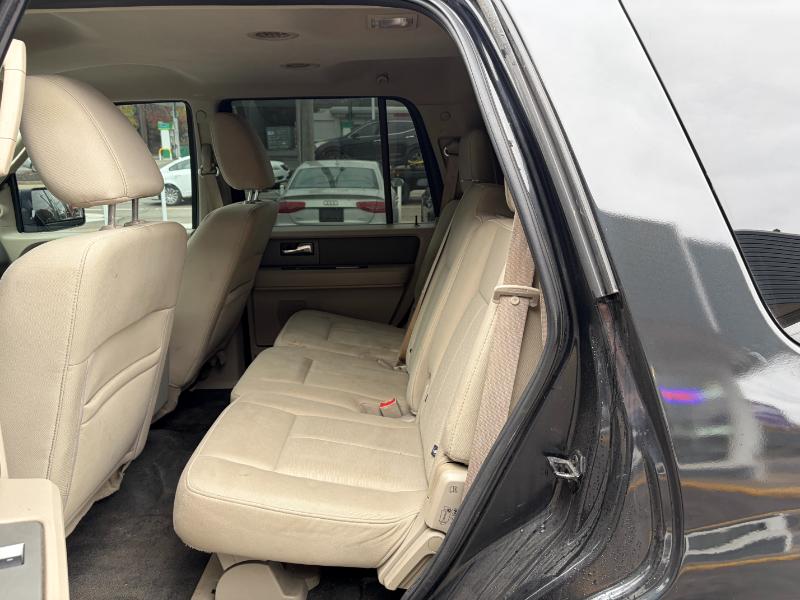 Ford Expedition XLT 4WD 2010 Ford Expedition XLT 4WD 2010