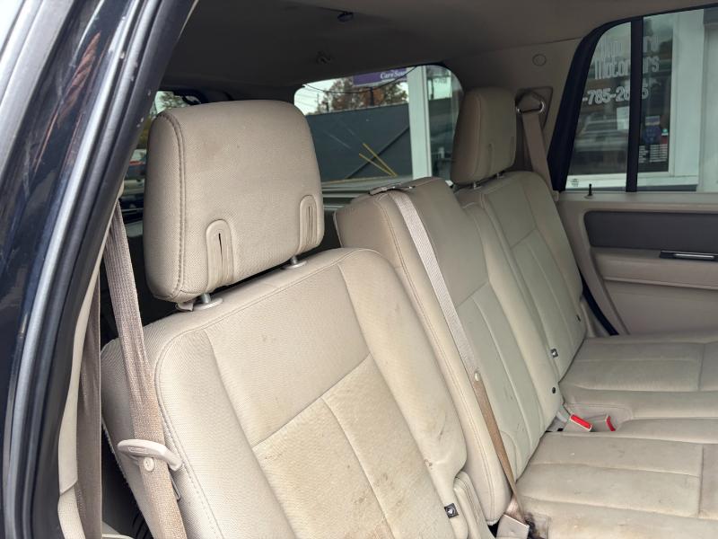 Ford Expedition XLT 4WD 2010 Ford Expedition XLT 4WD 2010