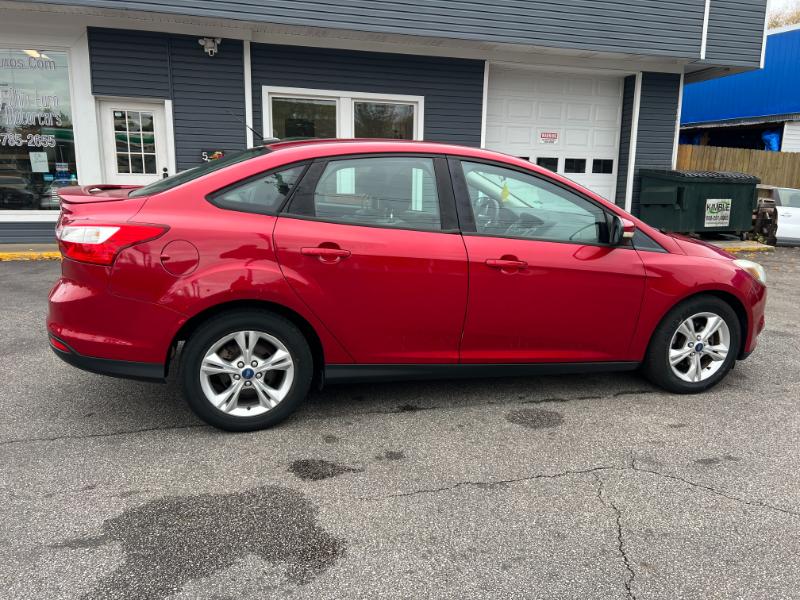 Ford Focus SE Sedan 2012 Ford Focus SE Sedan 2012