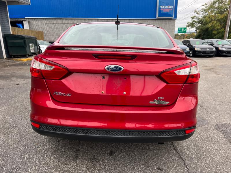 Ford Focus SE Sedan 2012 Ford Focus SE Sedan 2012