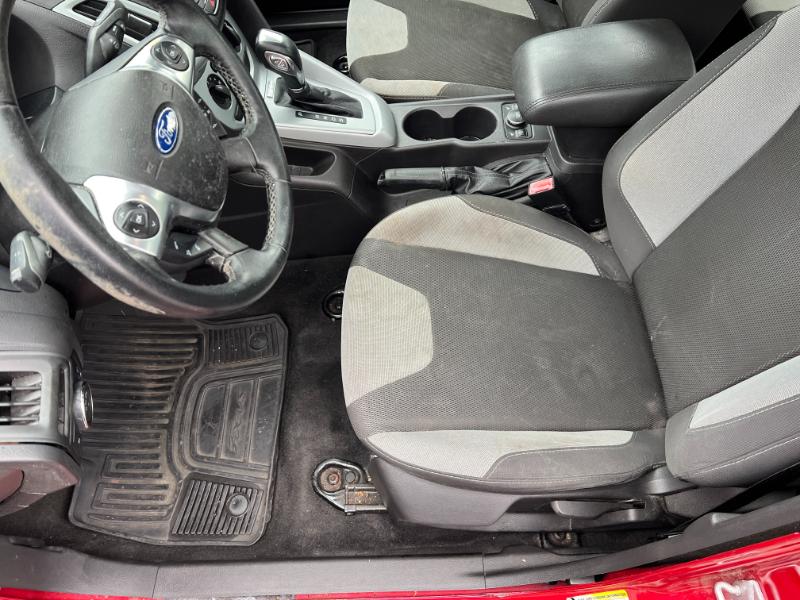 Ford Focus SE Sedan 2012 Ford Focus SE Sedan 2012