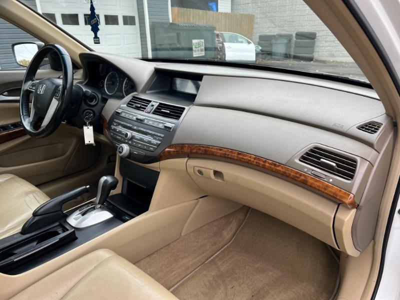 Honda Accord EX-L V-6 Sedan AT 2009 Honda Accord EX-L V-6 Sedan AT 2009