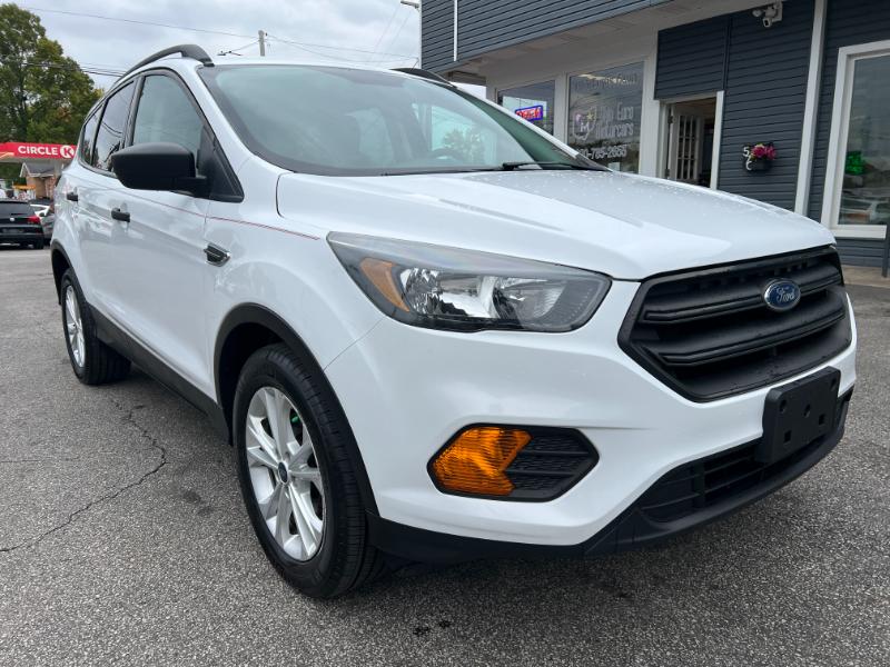 Ford Escape S FWD 2019 Ford Escape S FWD 2019